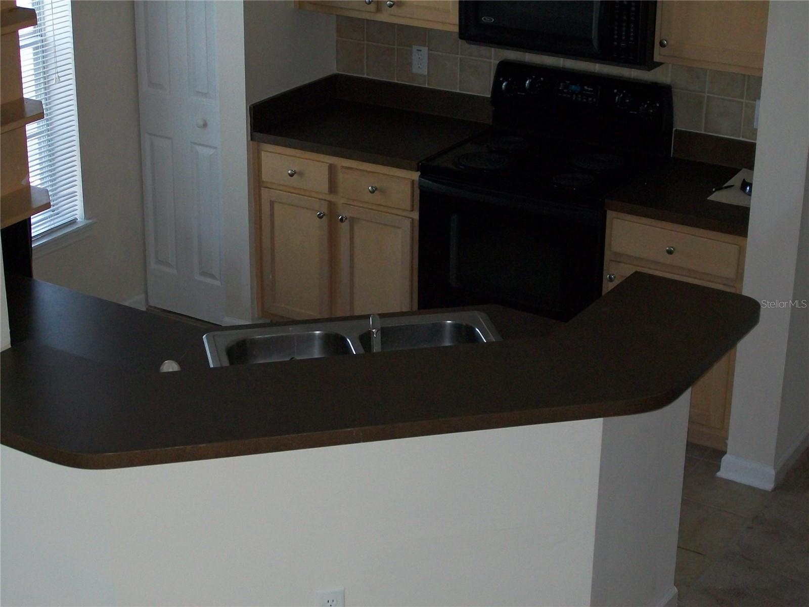 12807 MADISON POINTE CIR #203, ORLANDO, FL, 32821