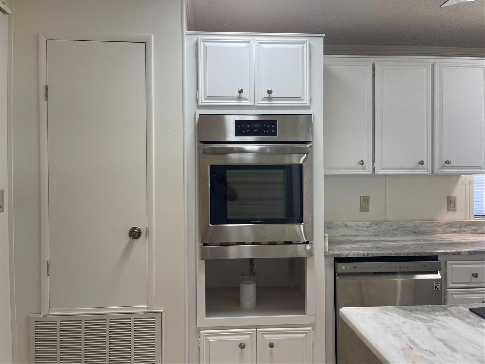 603 ROBIN LANE, WILDWOOD, FL, 34785