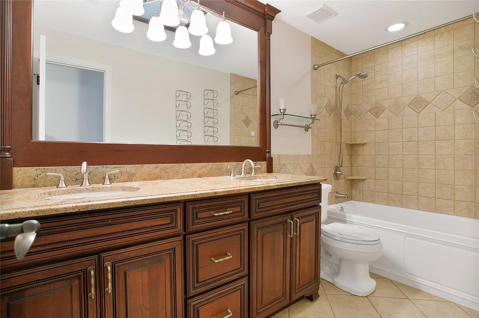 8757 HARBOR VIEW DR, ORLANDO, FL, 32817