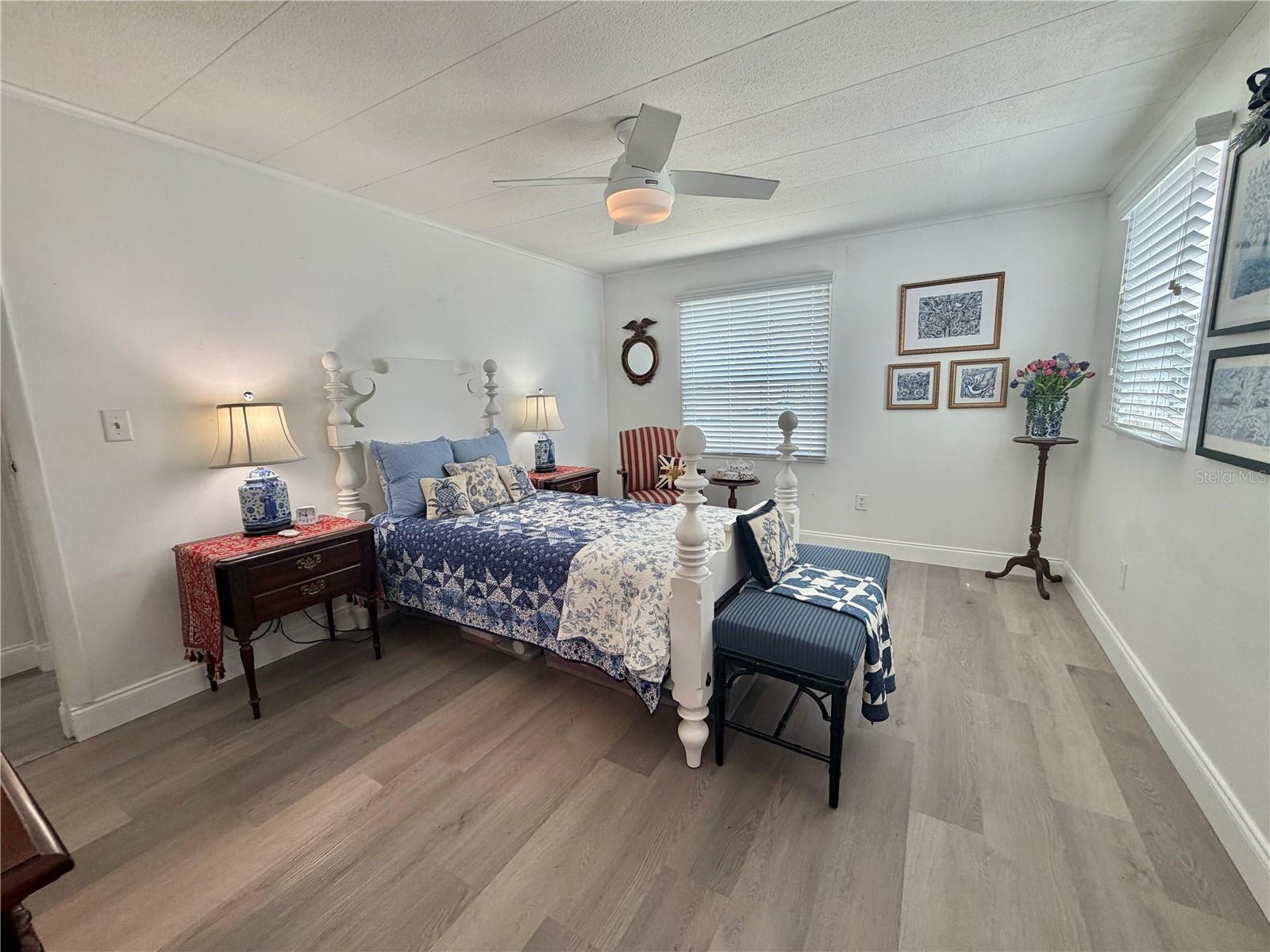 103 ROYAL PALM DR, LEESBURG, FL, 34748