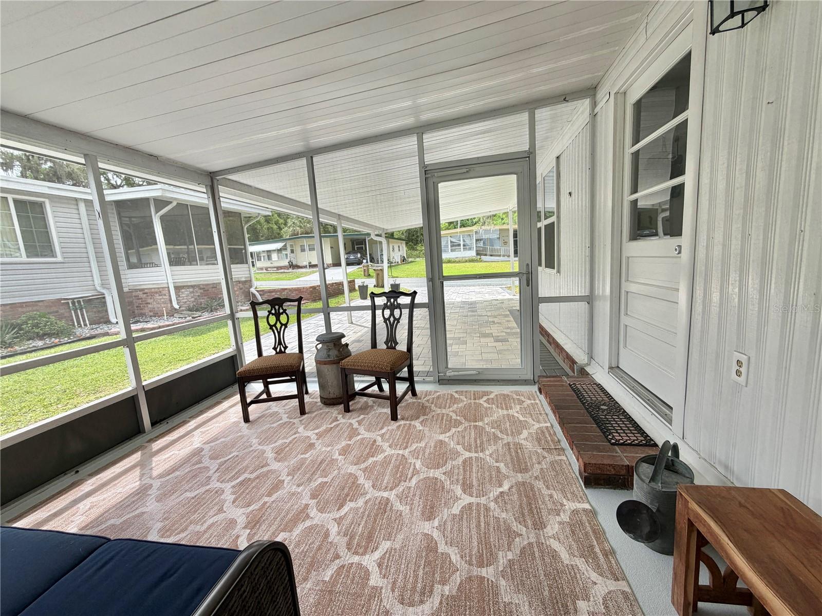 103 ROYAL PALM DR, LEESBURG, FL, 34748