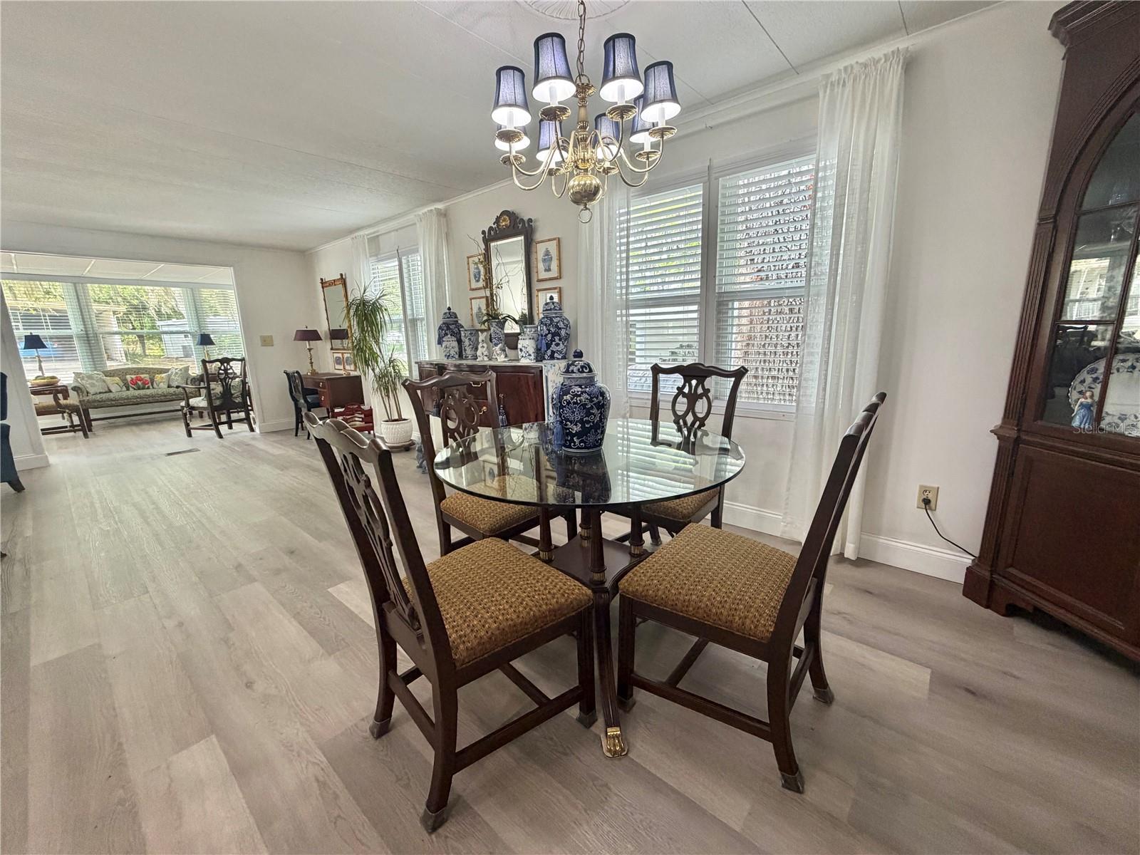 103 ROYAL PALM DR, LEESBURG, FL, 34748