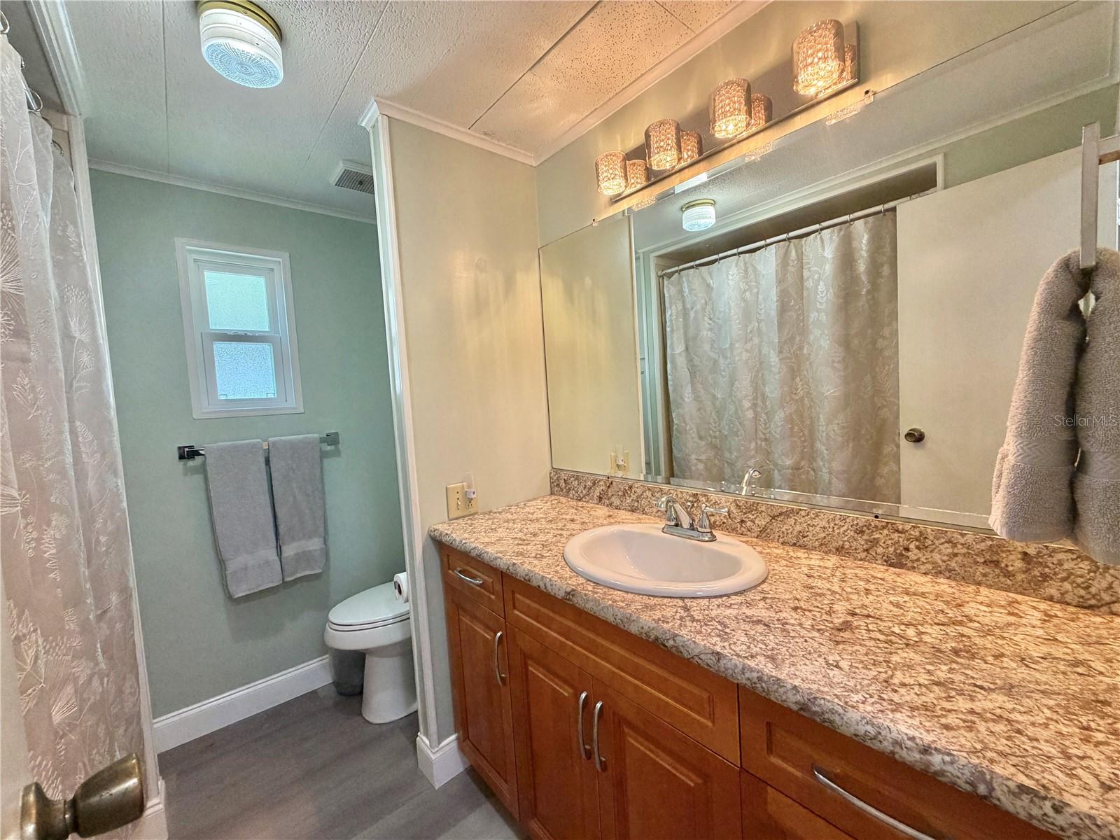 103 ROYAL PALM DR, LEESBURG, FL, 34748