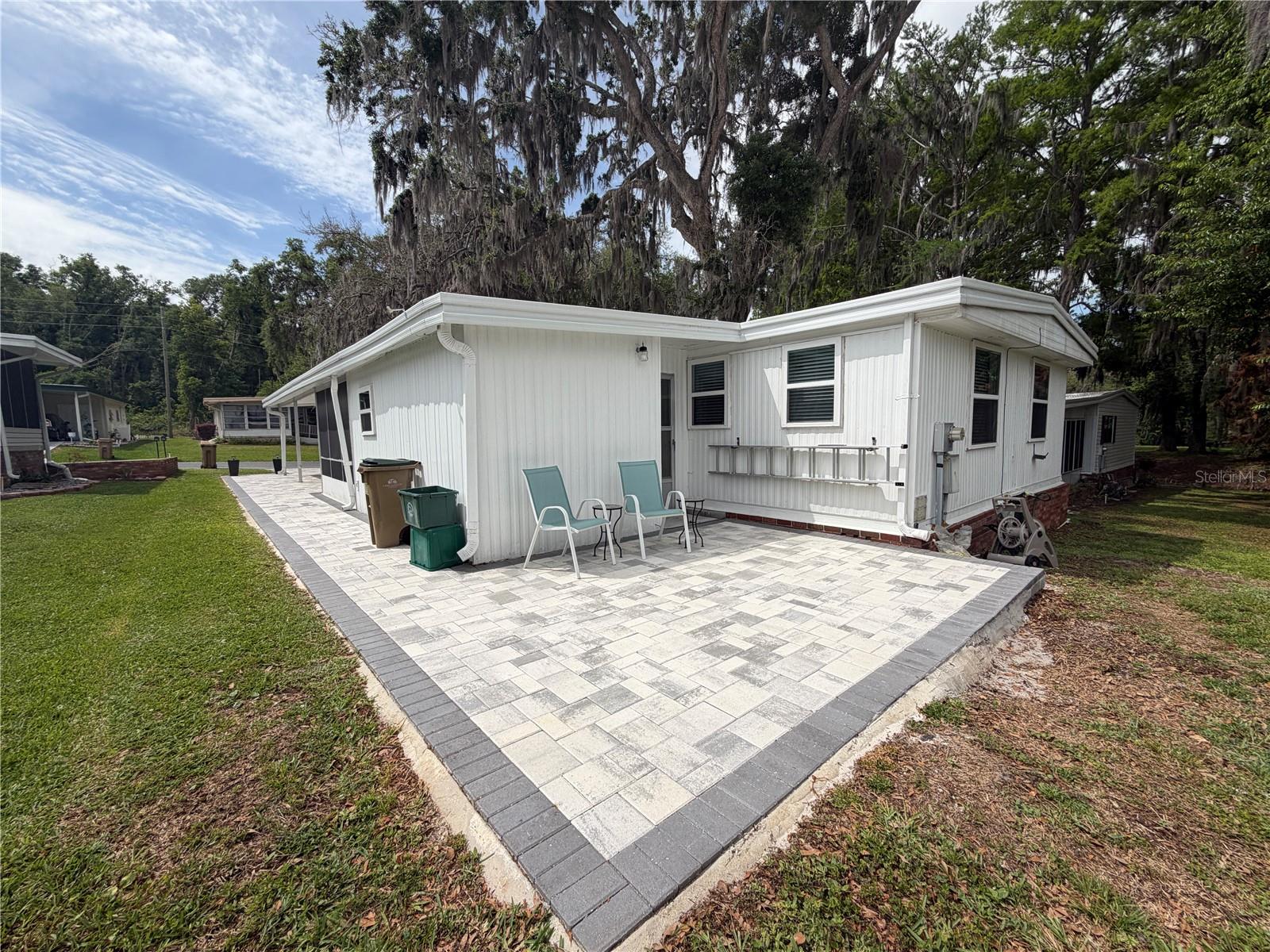 103 ROYAL PALM DR, LEESBURG, FL, 34748