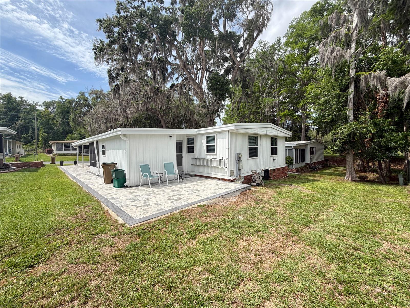 103 ROYAL PALM DR, LEESBURG, FL, 34748