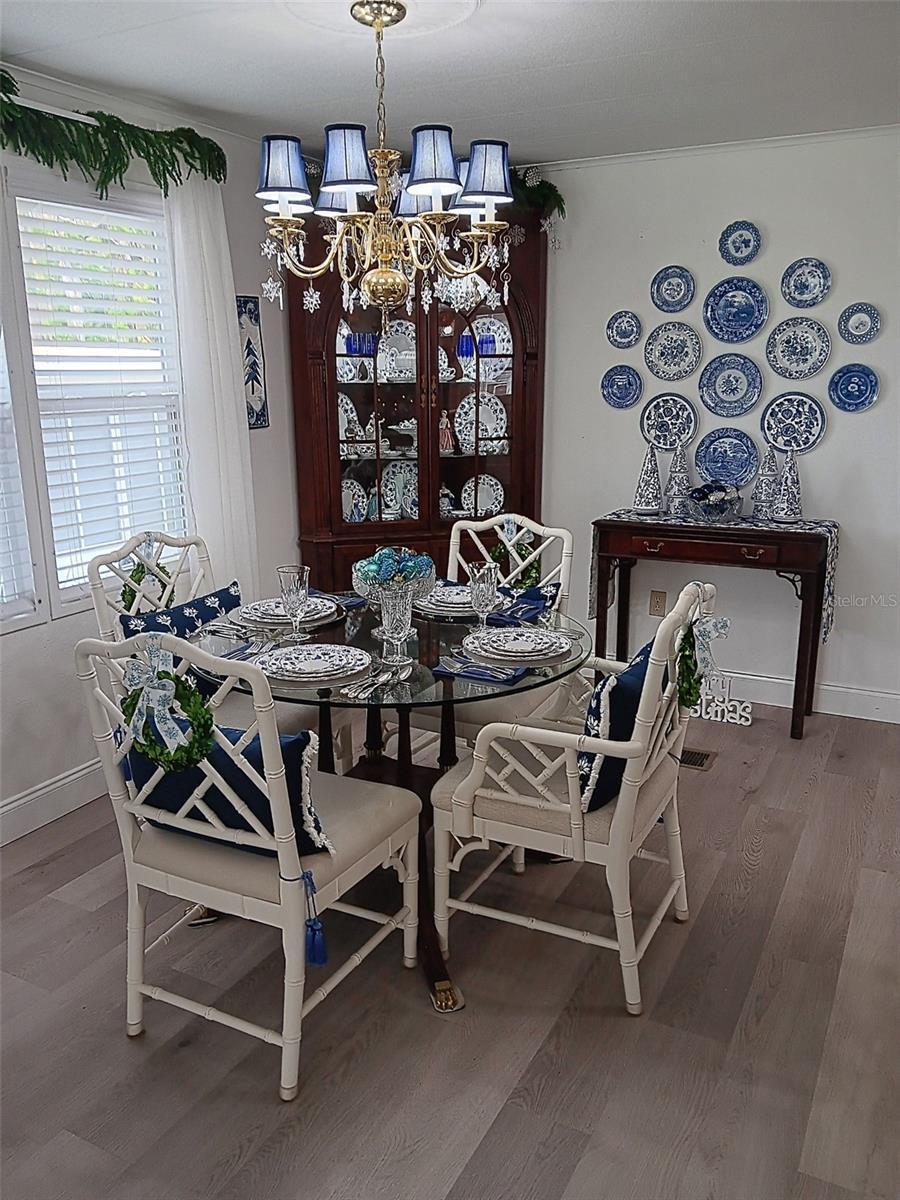 103 ROYAL PALM DR, LEESBURG, FL, 34748