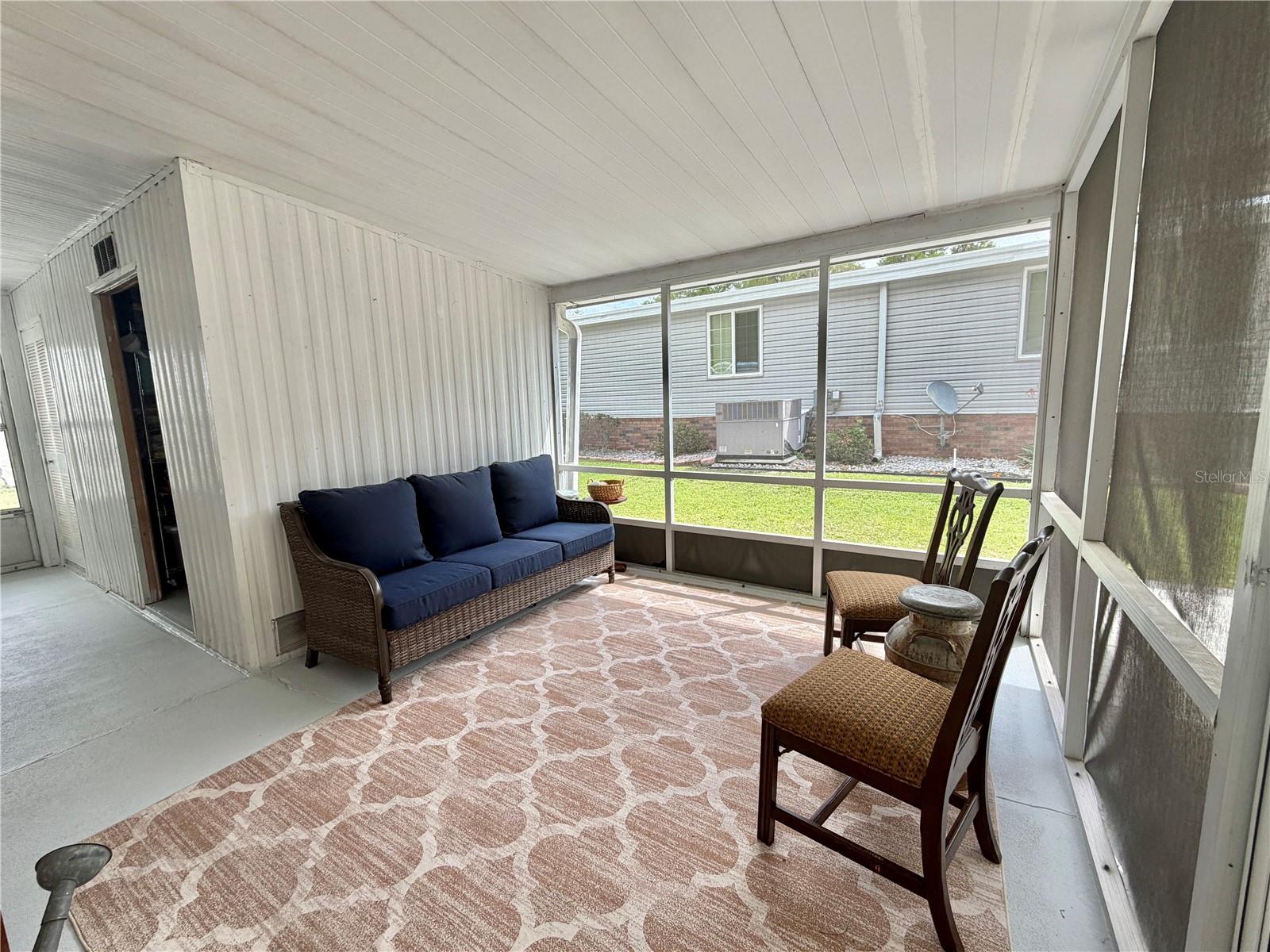 103 ROYAL PALM DR, LEESBURG, FL, 34748