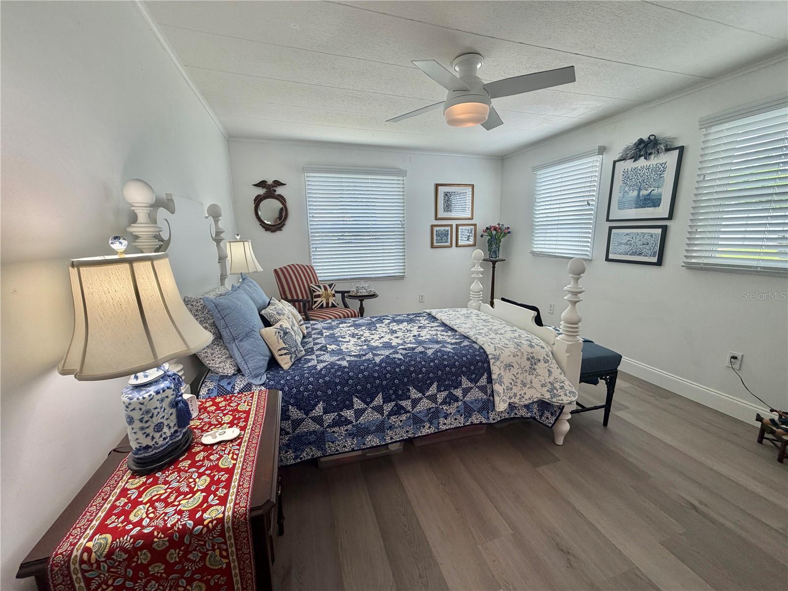 103 ROYAL PALM DR, LEESBURG, FL, 34748
