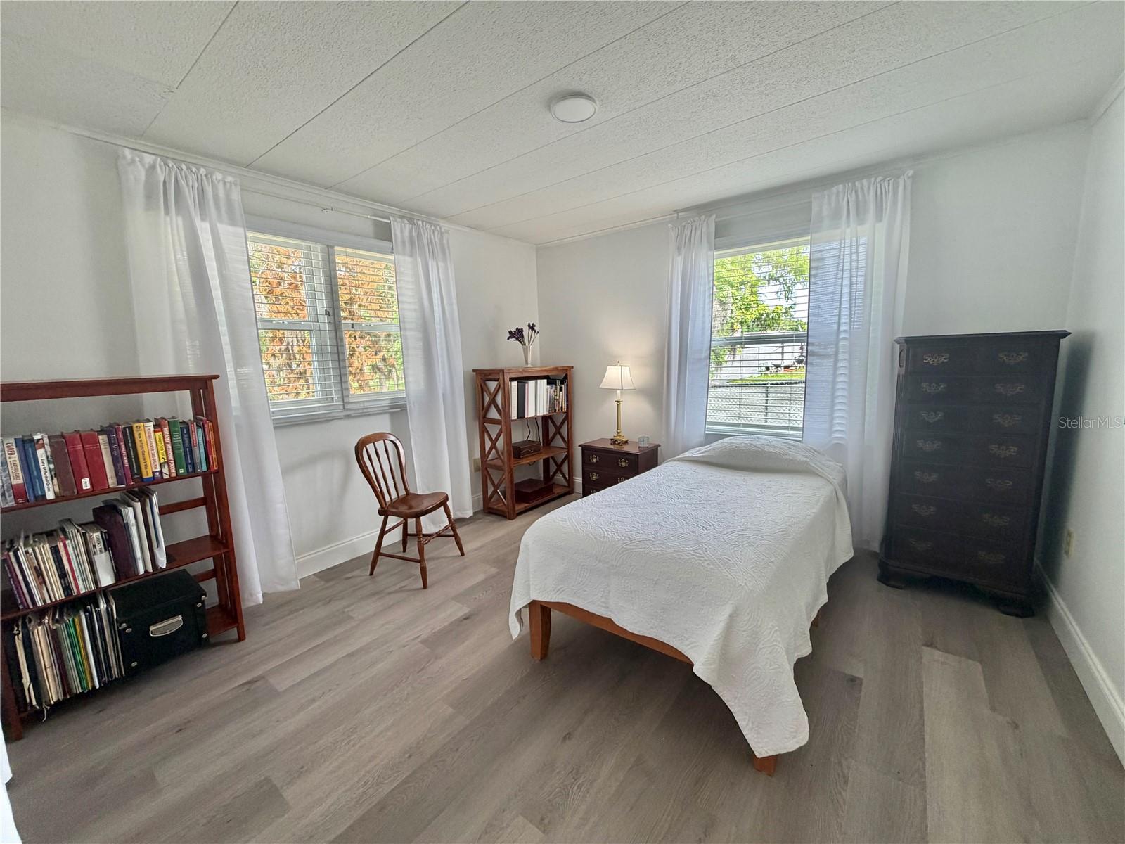 103 ROYAL PALM DR, LEESBURG, FL, 34748