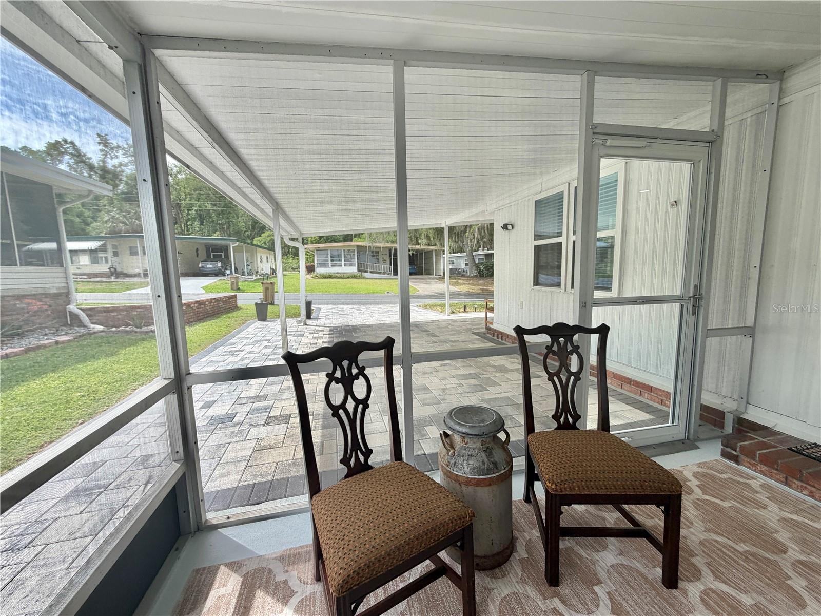 103 ROYAL PALM DR, LEESBURG, FL, 34748