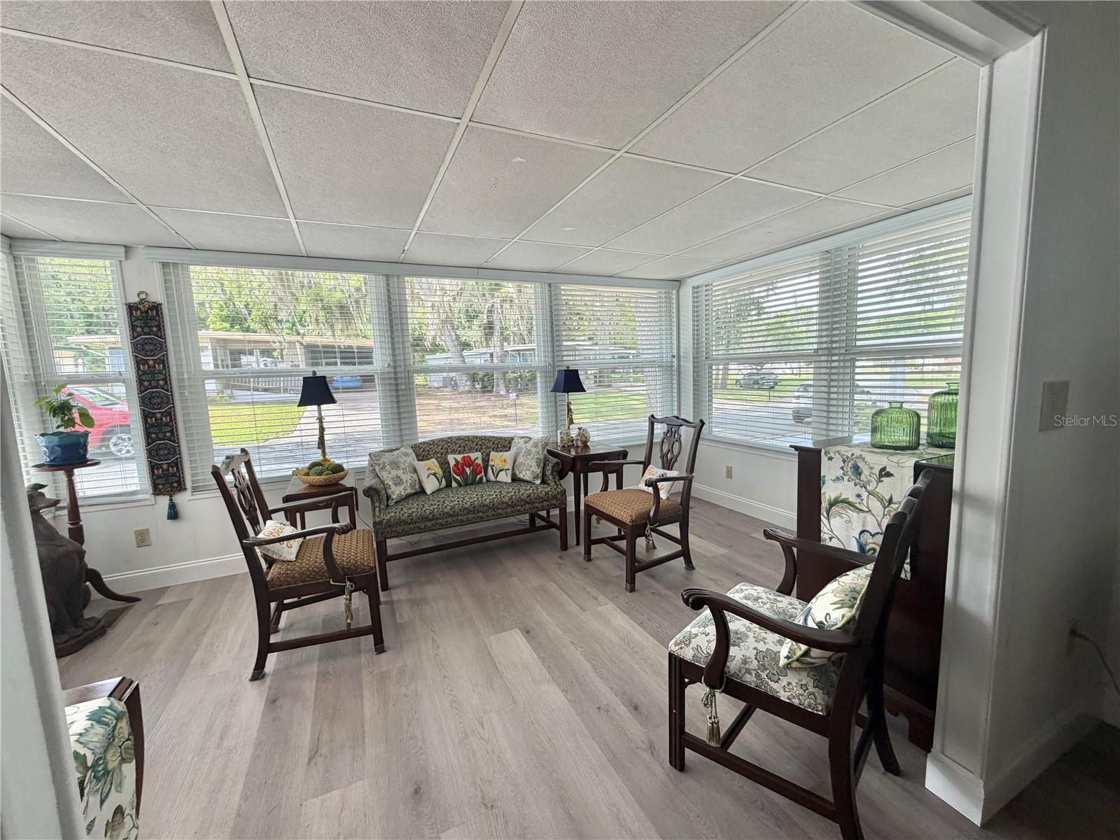 103 ROYAL PALM DR, LEESBURG, FL, 34748