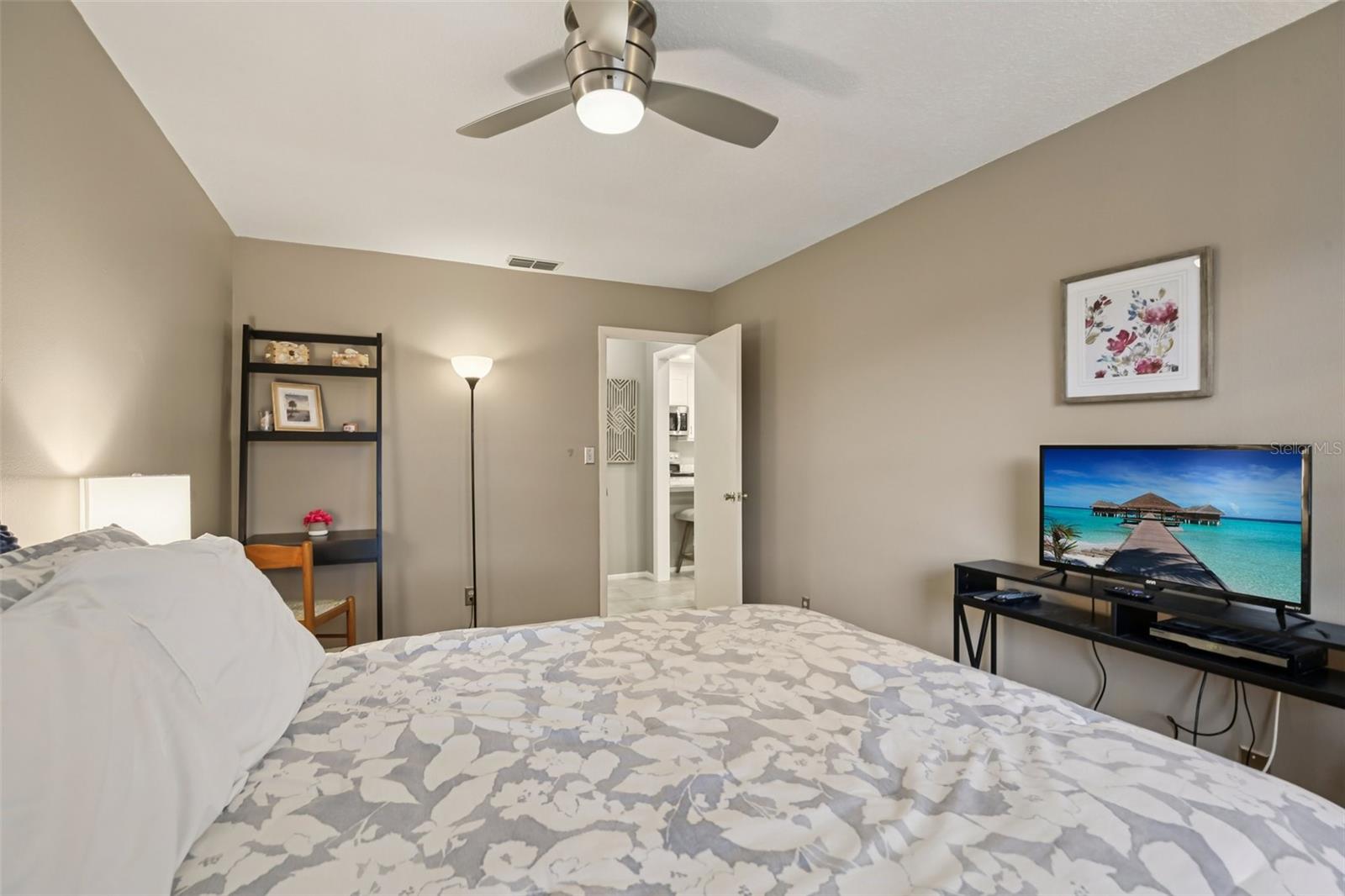 39650 US HIGHWAY 19 HWY N #135, TARPON SPRINGS, FL, 34689