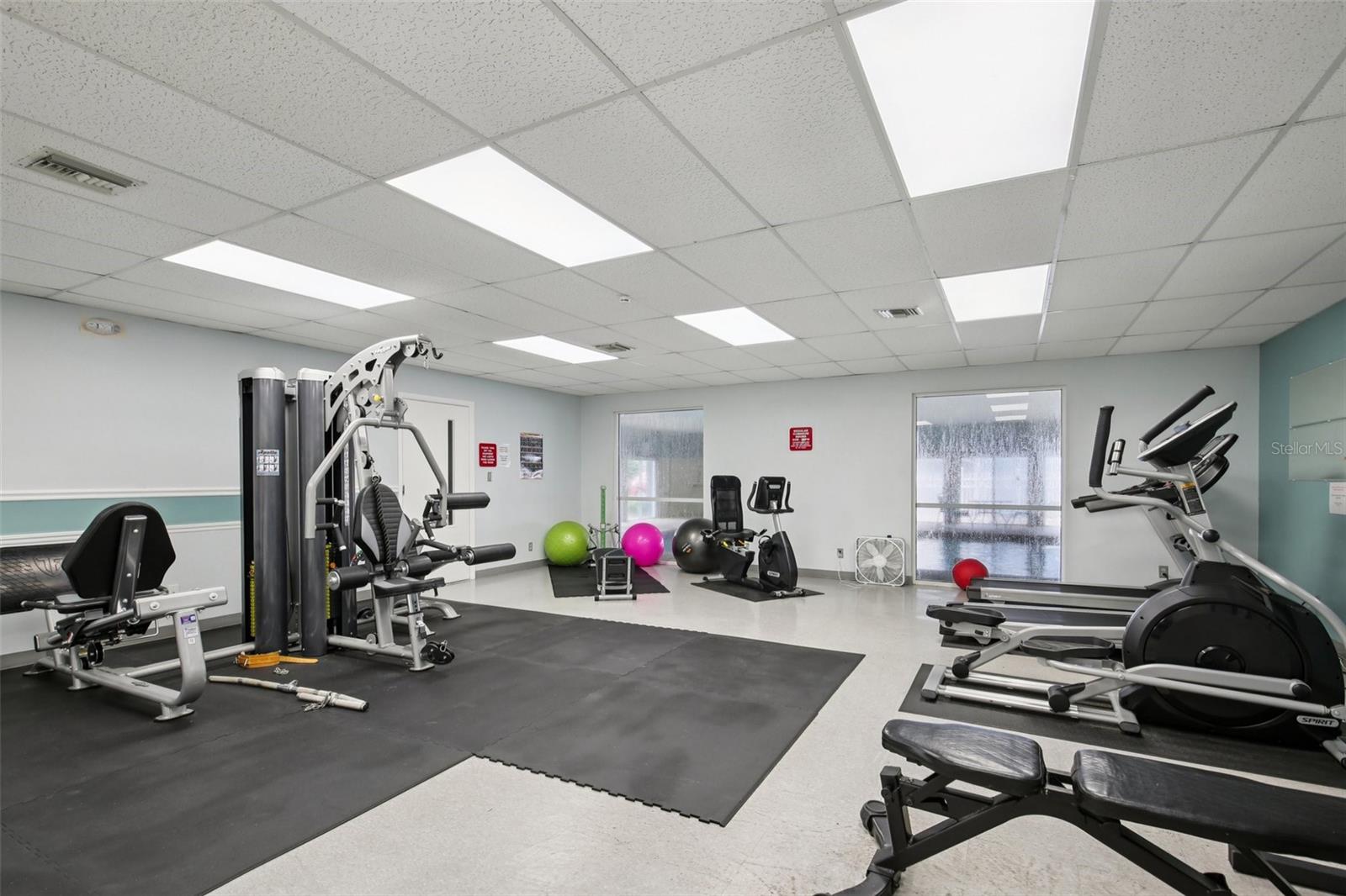 39650 US HIGHWAY 19 HWY N #135, TARPON SPRINGS, FL, 34689