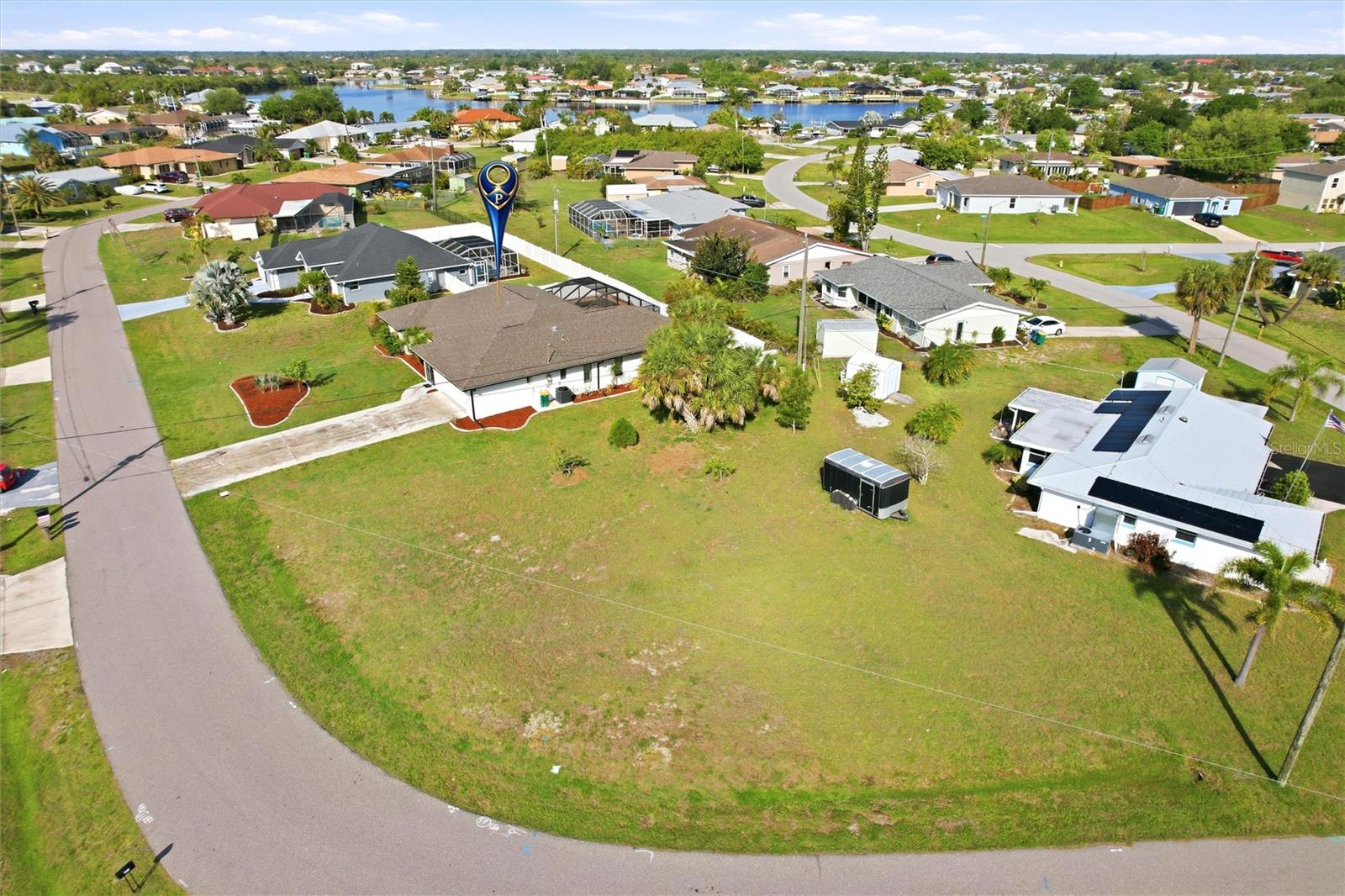 176 N WATERWAY DR NW, PORT CHARLOTTE, FL, 33952