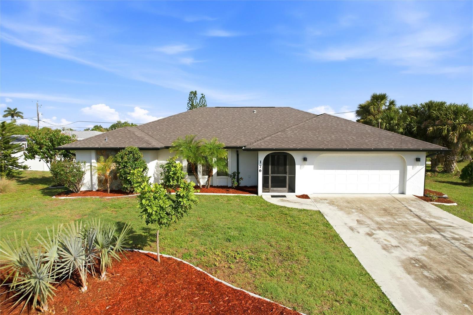 176 N WATERWAY DR NW, PORT CHARLOTTE, FL, 33952