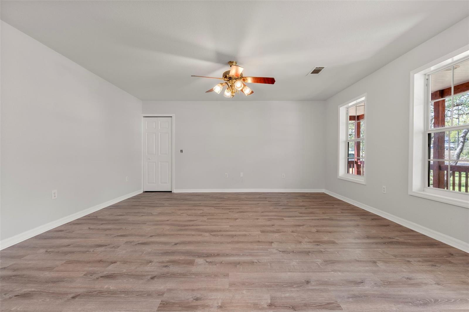 2150 MASSACHUSETTS, LANARK VILLAGE, FL, 32323
