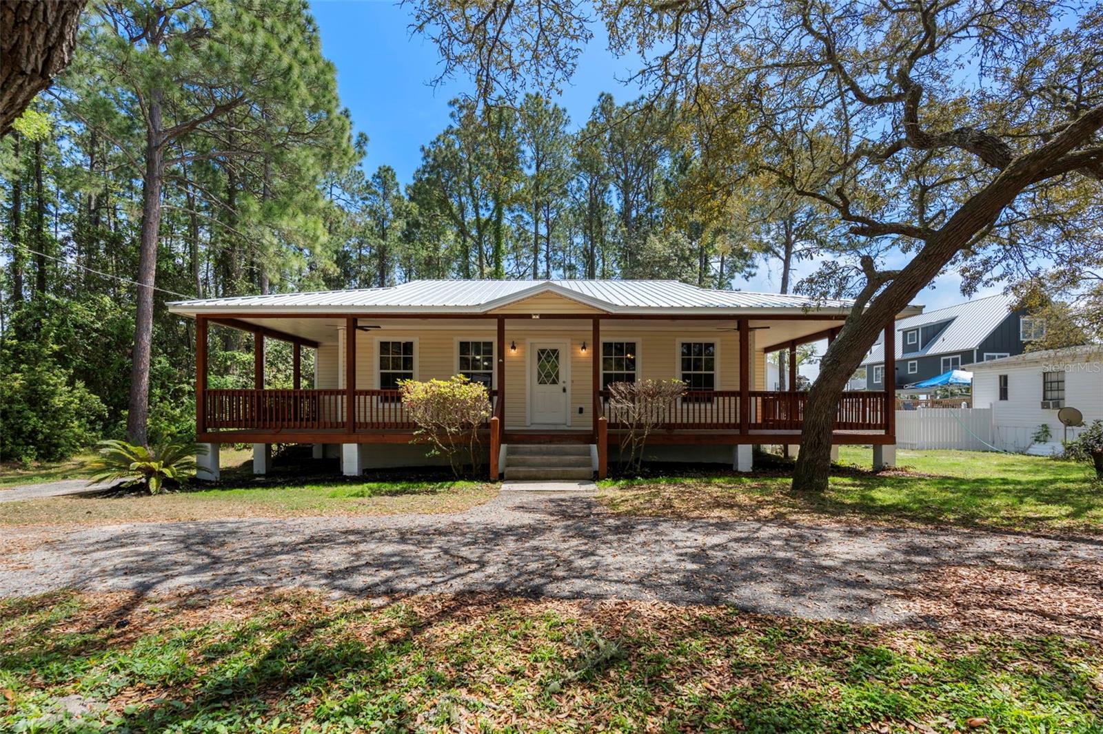 2150 MASSACHUSETTS, LANARK VILLAGE, FL, 32323