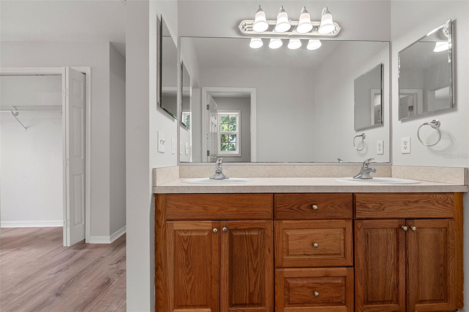 2150 MASSACHUSETTS, LANARK VILLAGE, FL, 32323