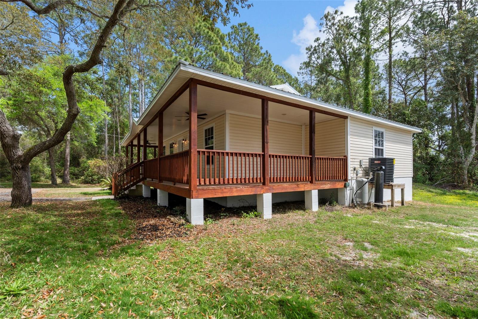 2150 MASSACHUSETTS, LANARK VILLAGE, FL, 32323