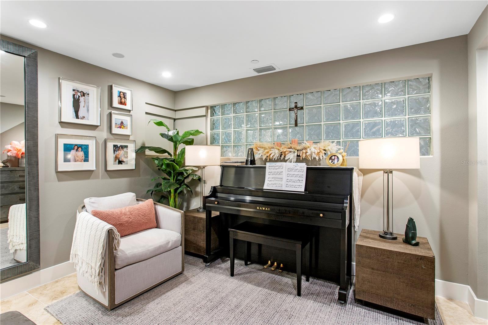 4950 BAYSHORE BLVD #25D, TAMPA, FL, 33611
