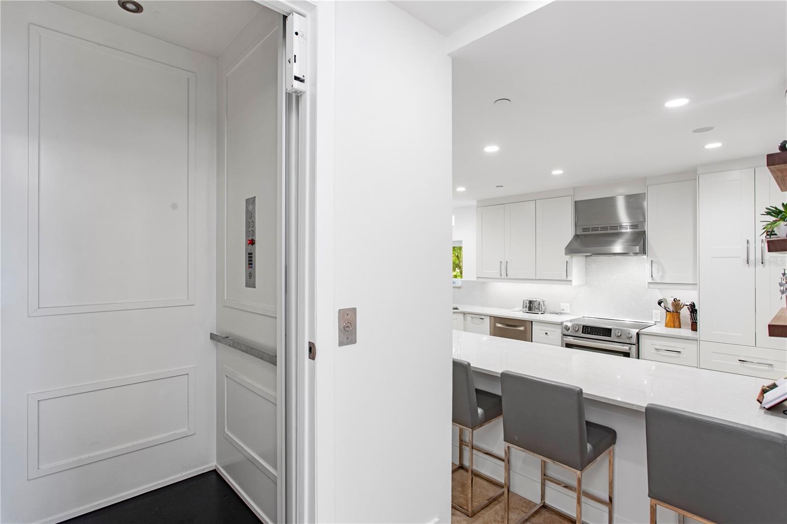 4950 BAYSHORE BLVD #25D, TAMPA, FL, 33611