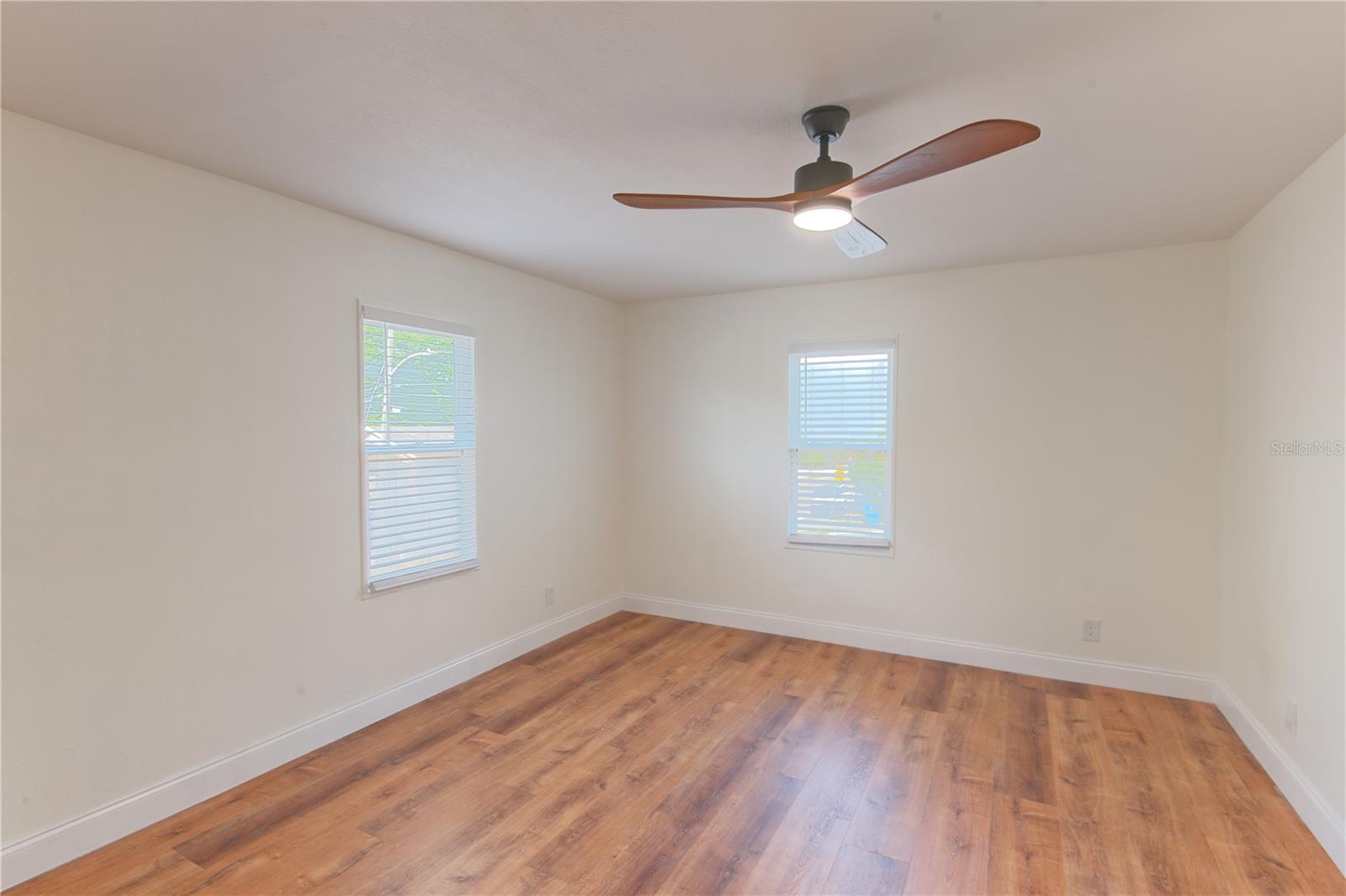 1200 40TH ST S, ST PETERSBURG, FL, 33711