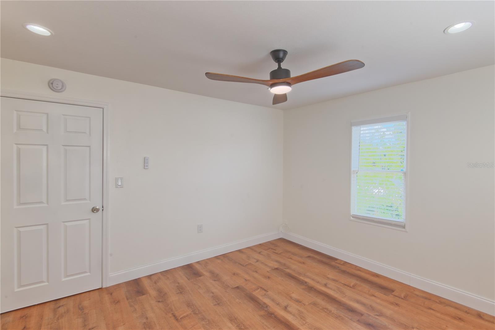 1200 40TH ST S, ST PETERSBURG, FL, 33711