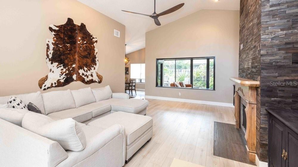 106 COUNTRY PL, SANFORD, FL, 32771