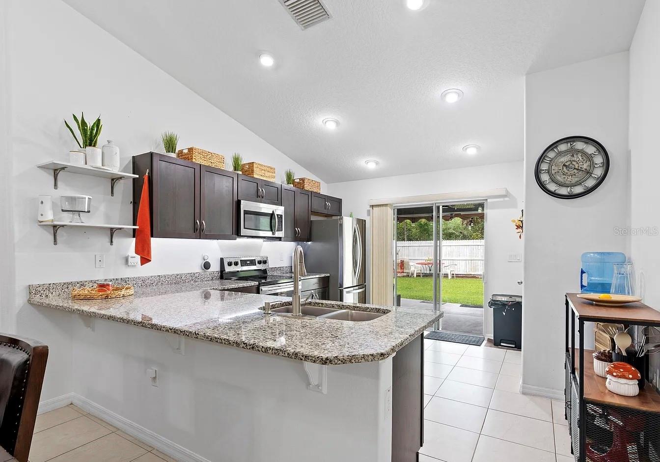 84 BUTTONWORTH DR, PALM COAST, FL, 32137