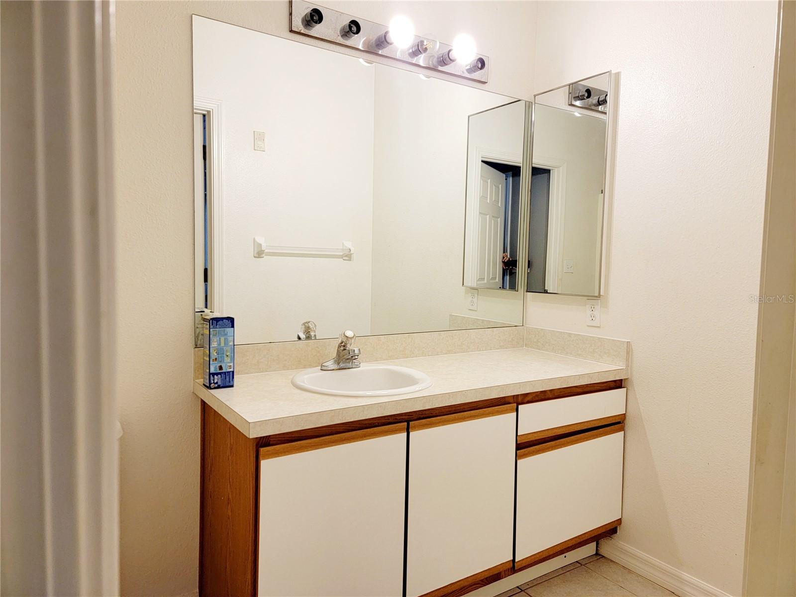 6410 CYPRESSDALE DR #201, RIVERVIEW, FL, 33578