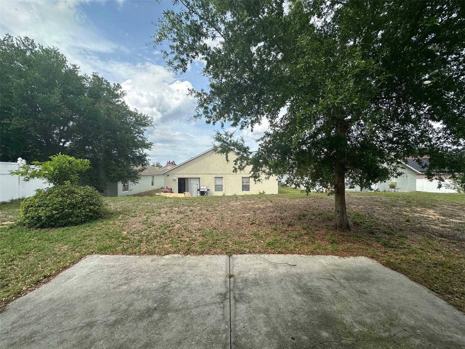 1001 LAKE CHARLES DR, DAVENPORT, FL, 33837