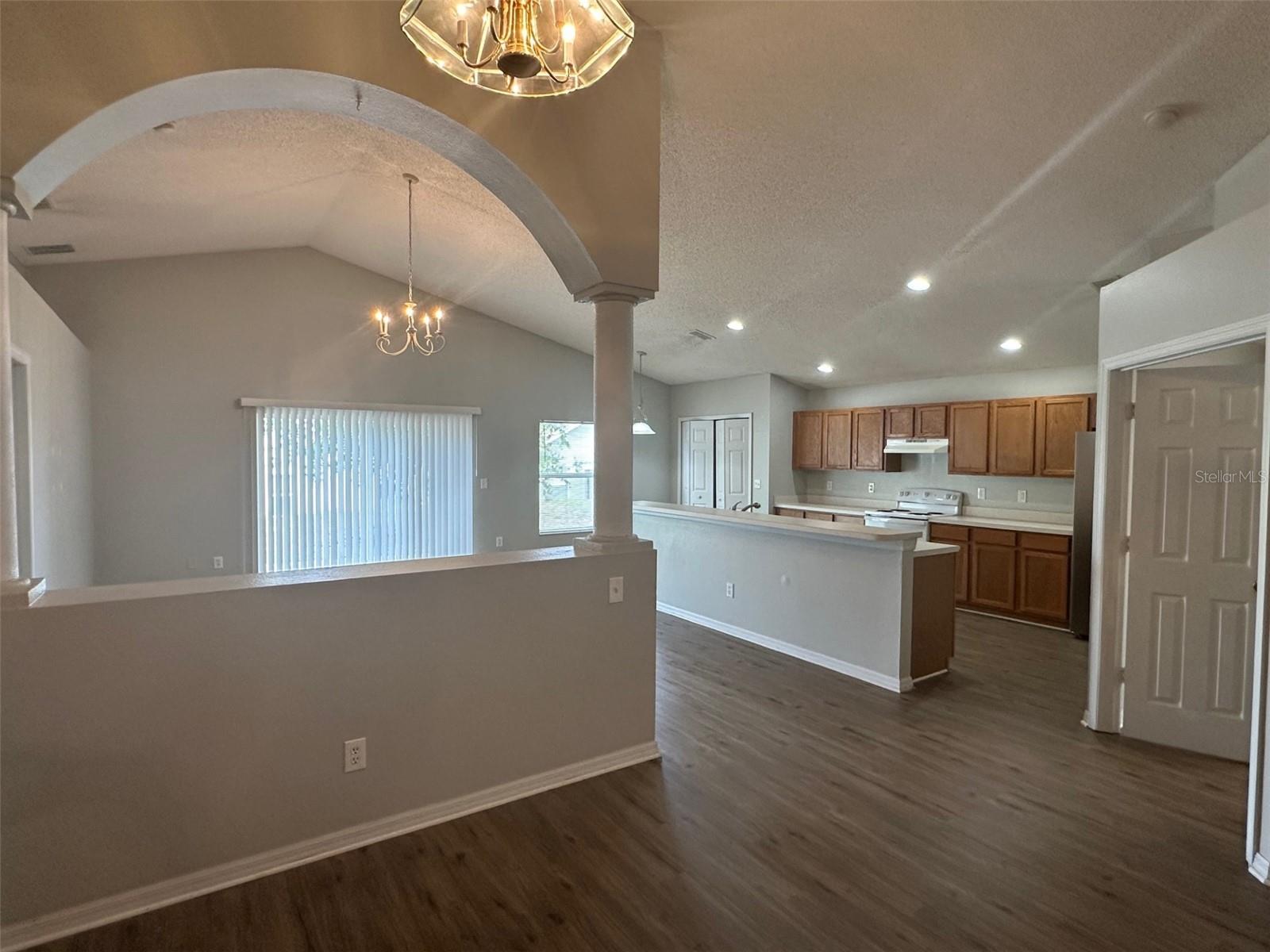 1001 LAKE CHARLES DR, DAVENPORT, FL, 33837