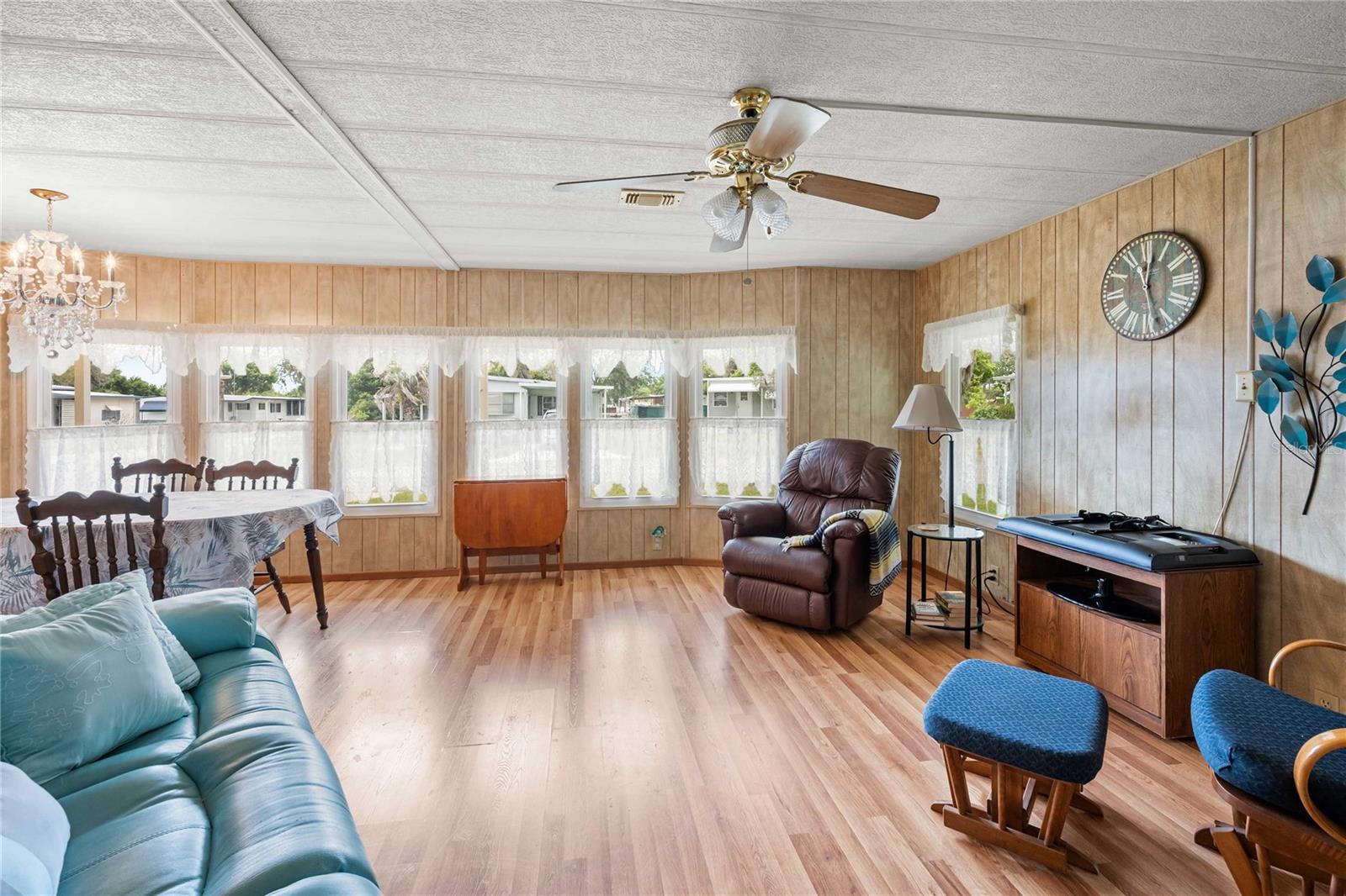 37913 SAGO PALM DR, ZEPHYRHILLS, FL, 33542