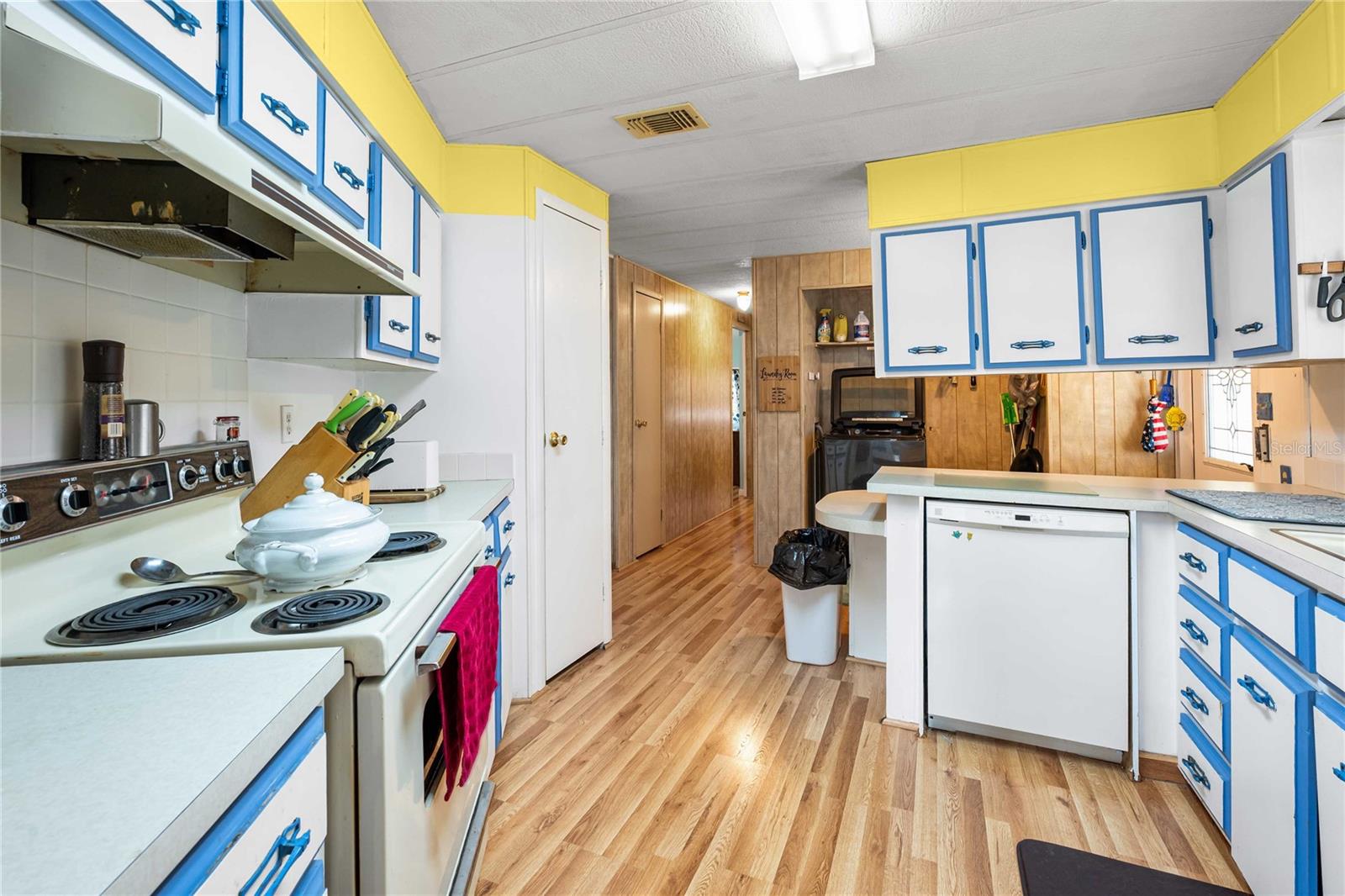 37913 SAGO PALM DR, ZEPHYRHILLS, FL, 33542