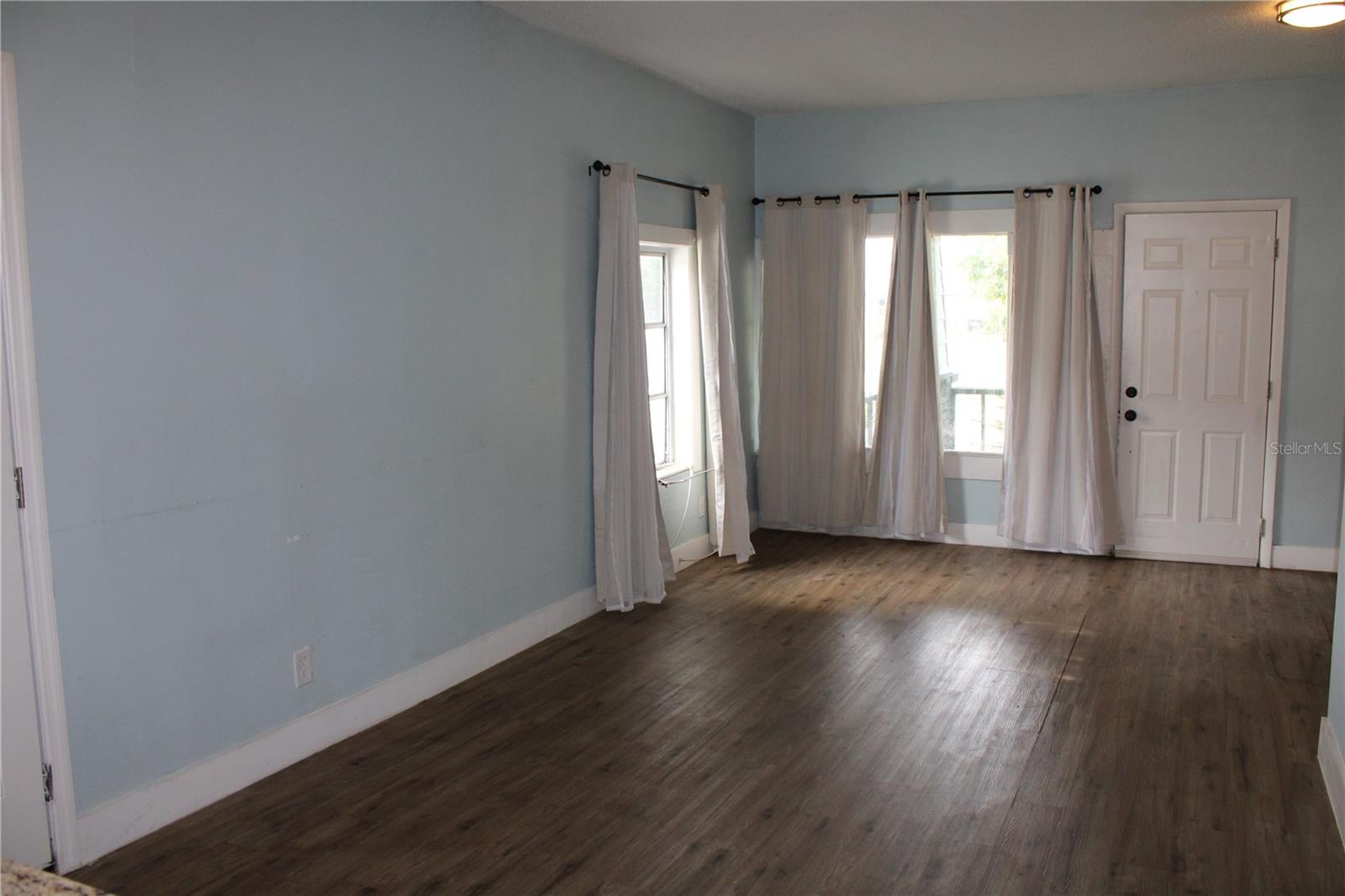 1106 E DR MARTIN LUTHER KING JR BLVD, PLANT CITY, FL, 33563