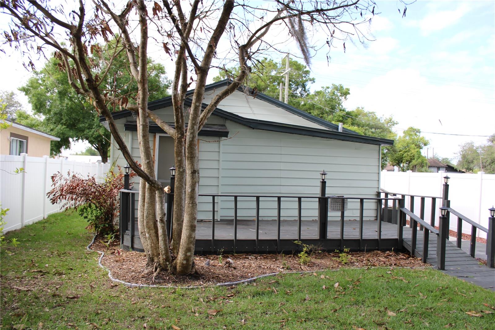 1106 E DR MARTIN LUTHER KING JR BLVD, PLANT CITY, FL, 33563