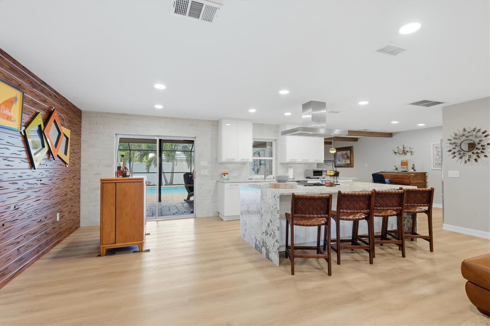 440 W GATE DR, VENICE, FL, 34285