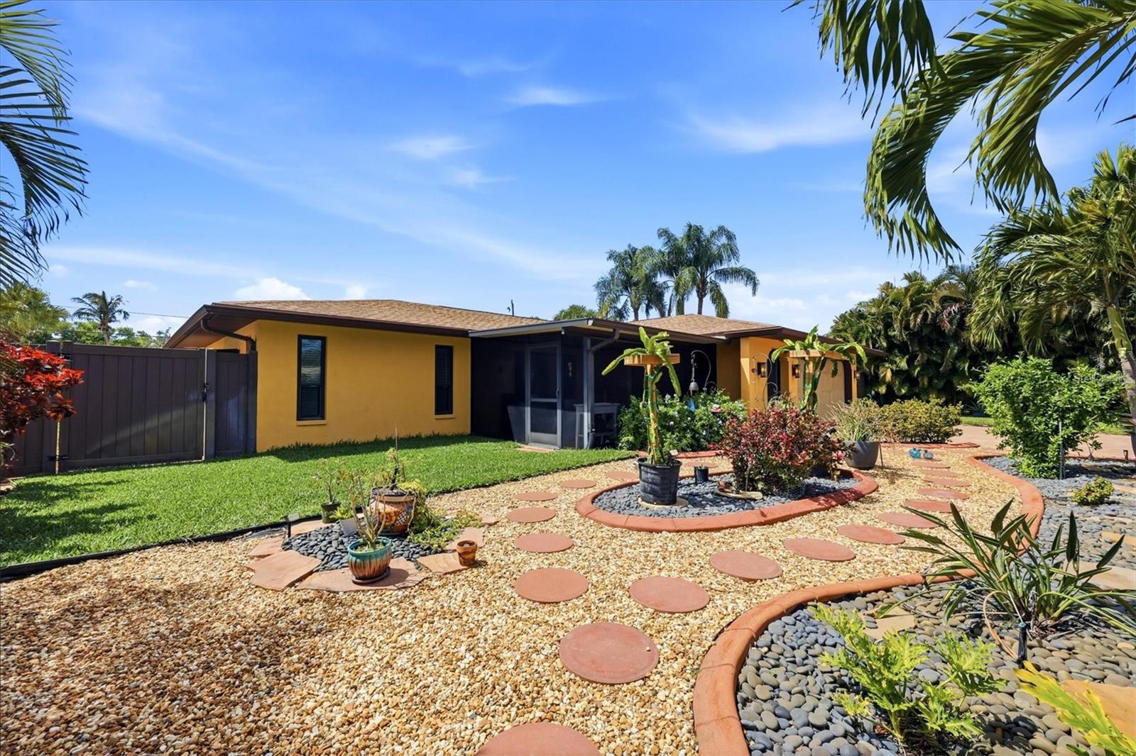 440 W GATE DR, VENICE, FL, 34285