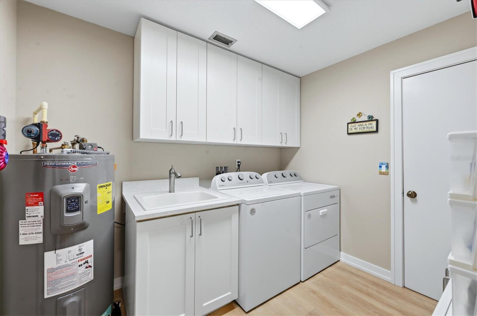 440 W GATE DR, VENICE, FL, 34285