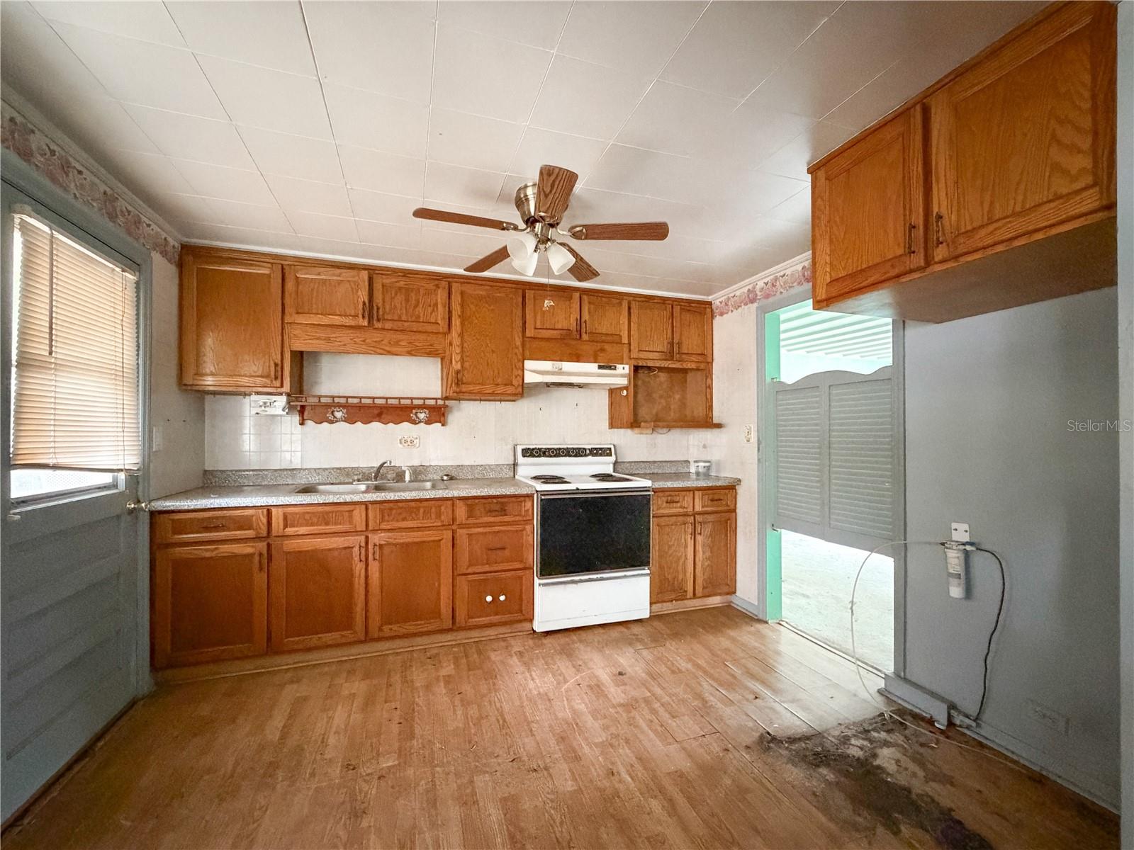 18720 NW 243RD ST, HIGH SPRINGS, FL, 32643