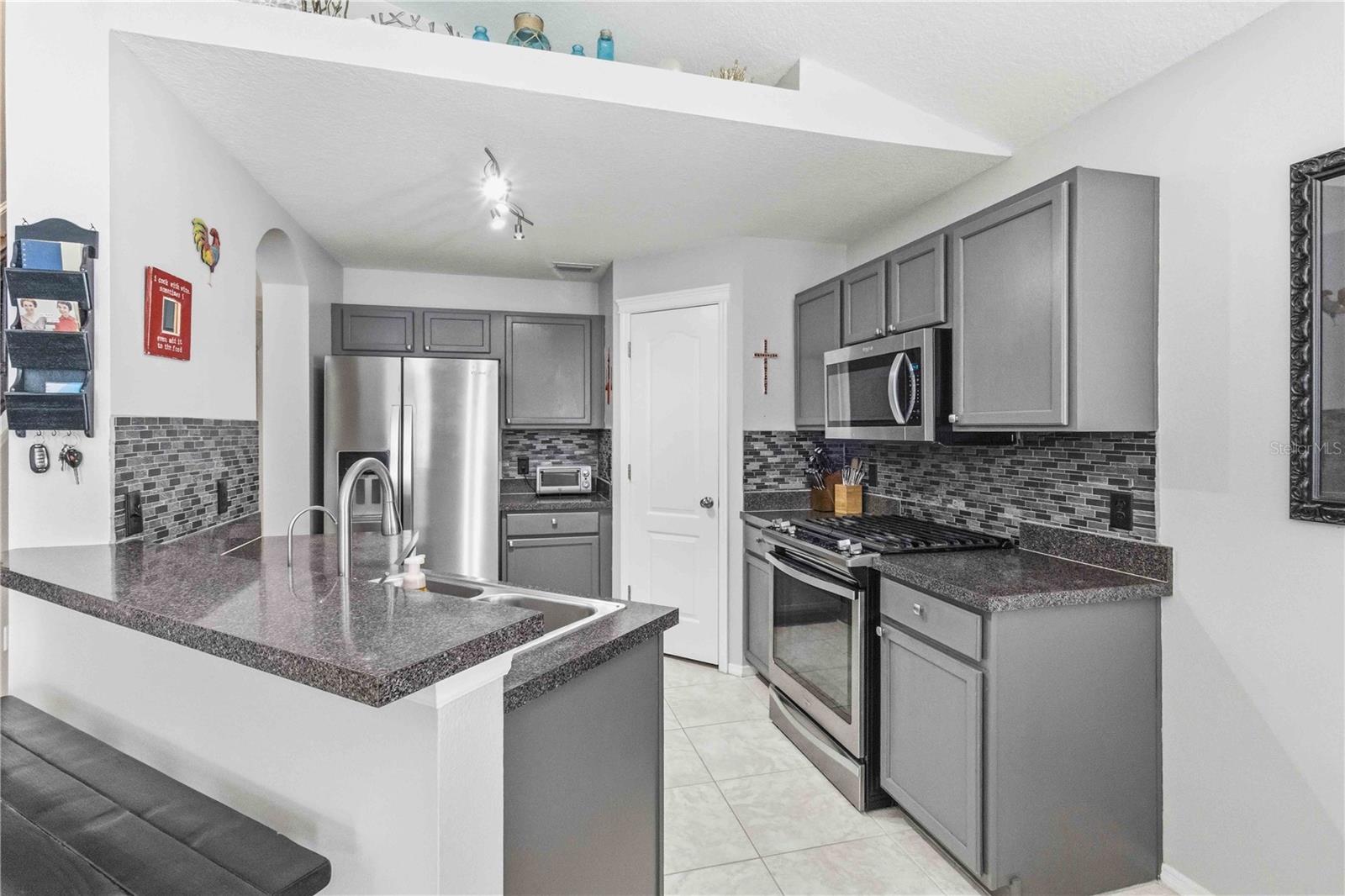 7633 CLOVELLY PARK PL, APOLLO BEACH, FL, 33572