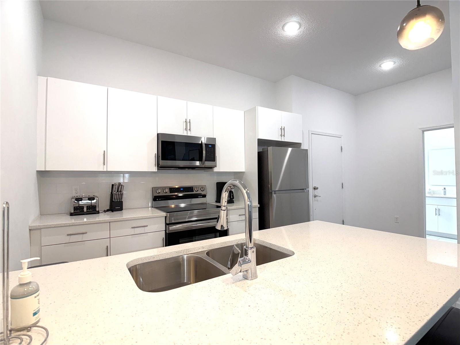 332 FAMAGUSTA DR, DAVENPORT, FL, 33896