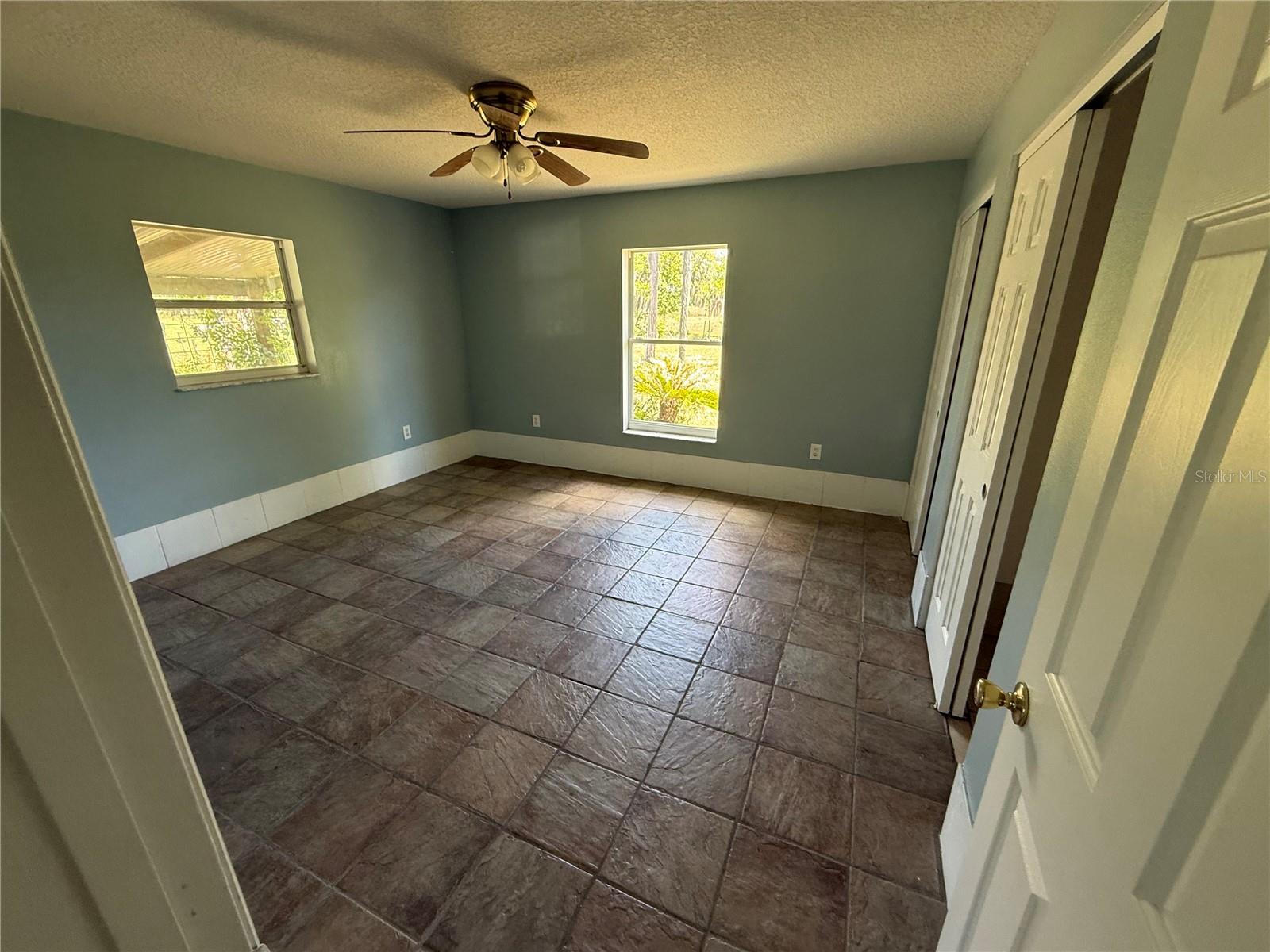 15816 MULLINS BLVD, UMATILLA, FL, 32784