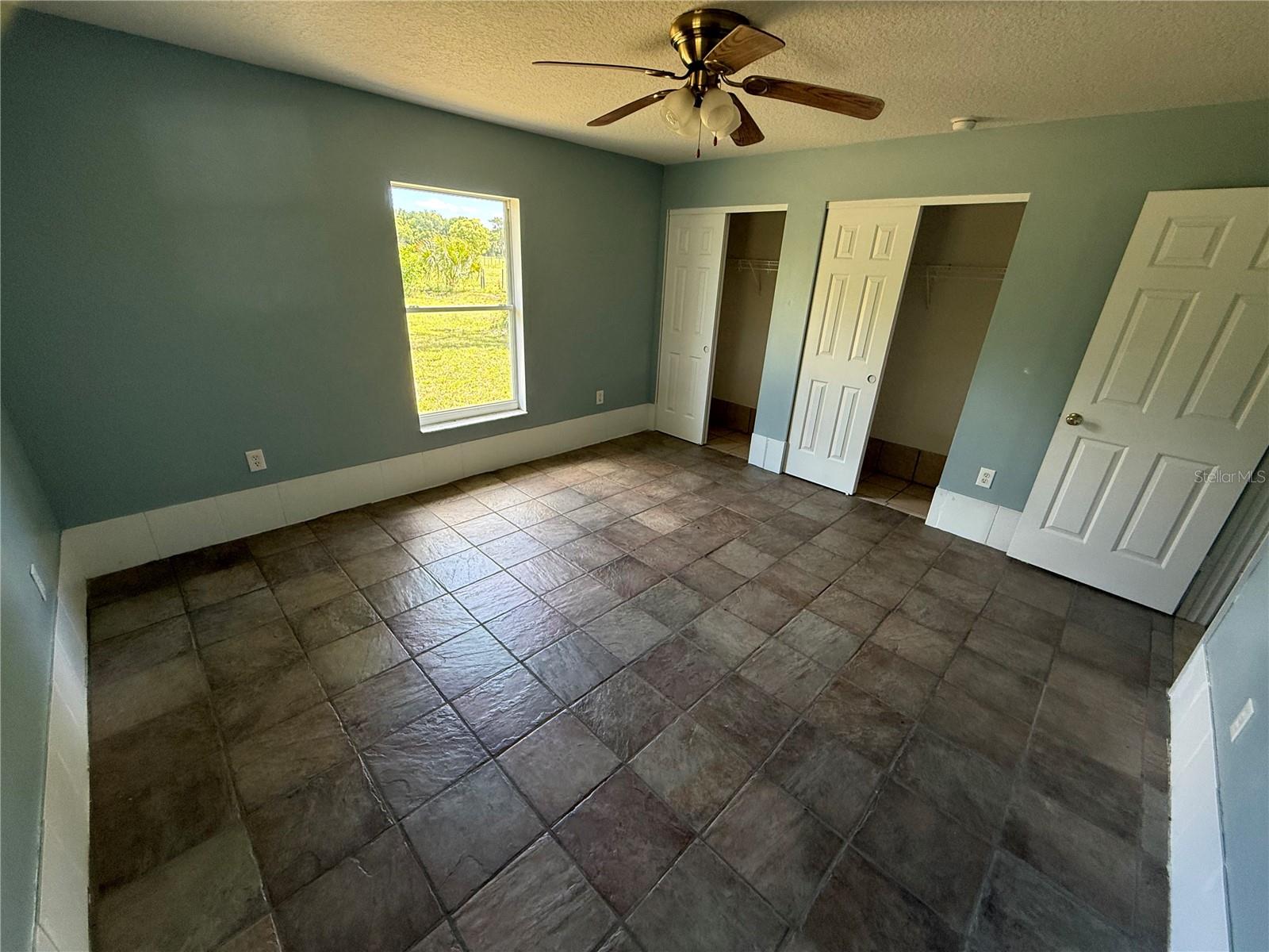 15816 MULLINS BLVD, UMATILLA, FL, 32784