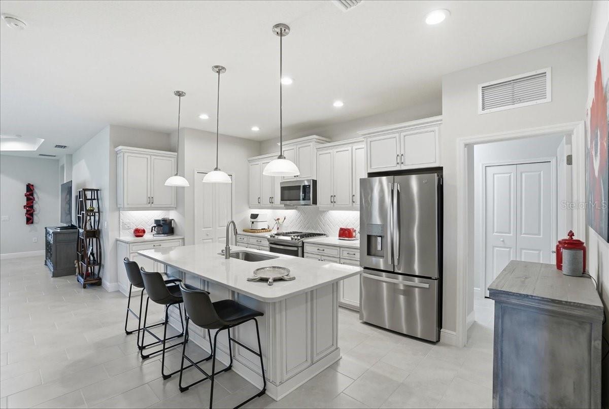 27507 JANZEN CT, ENGLEWOOD, FL, 34223