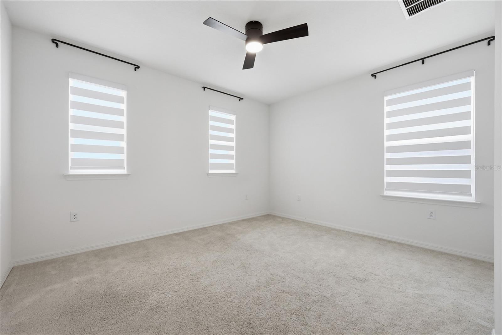 6711 WILLOW VIEW AVE, ORLANDO, FL, 32829