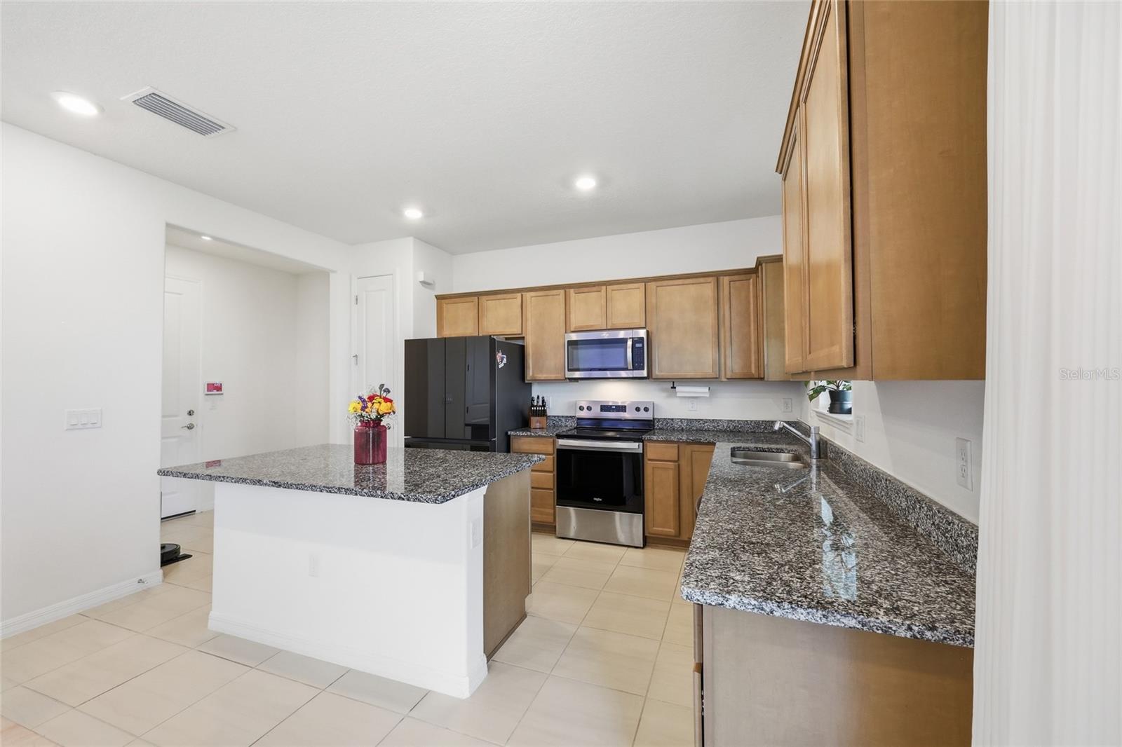 6711 WILLOW VIEW AVE, ORLANDO, FL, 32829
