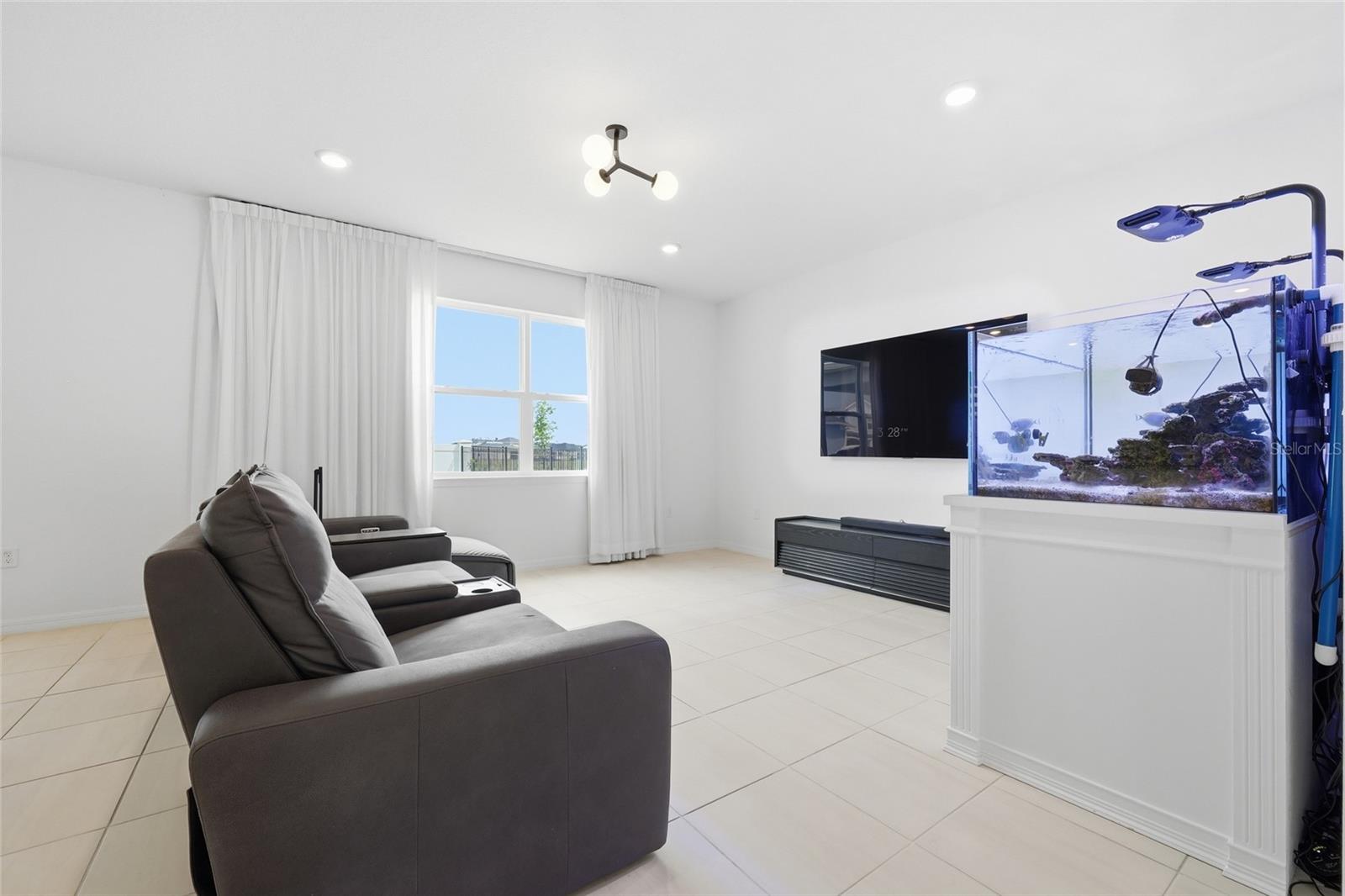 6711 WILLOW VIEW AVE, ORLANDO, FL, 32829