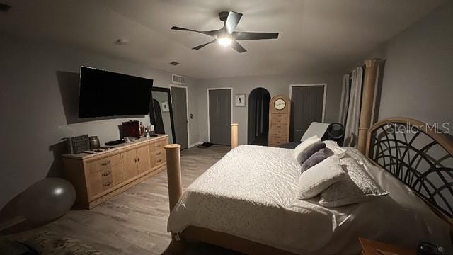 358 KNOT HOLE CIR, CHULUOTA, FL, 32766