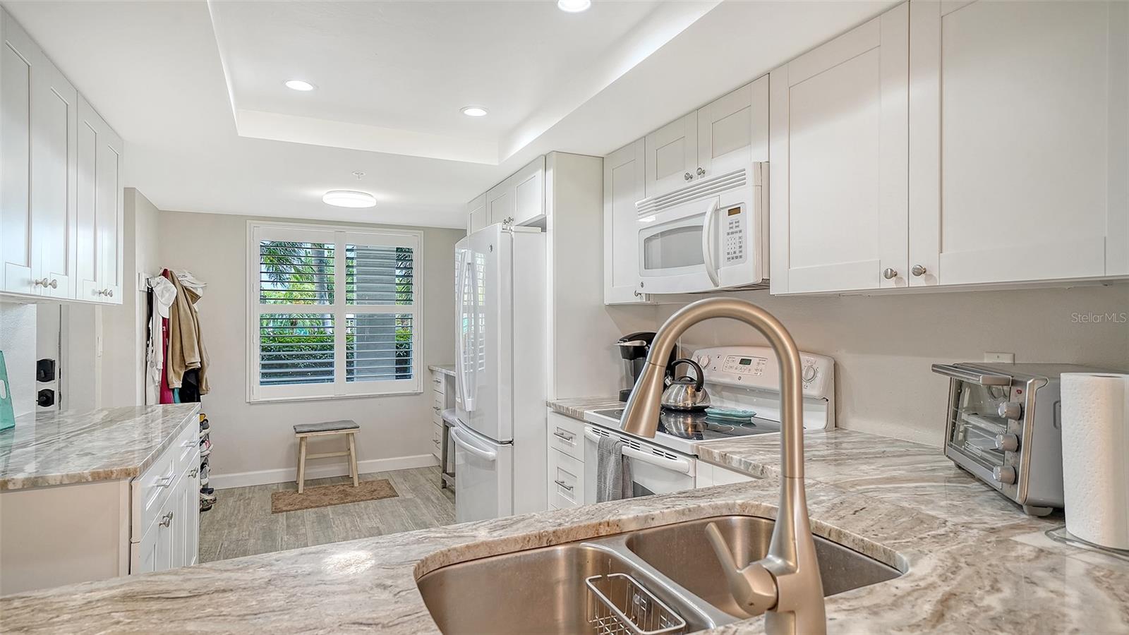 9320 CLUBSIDE CIR #2106, SARASOTA, FL, 34238